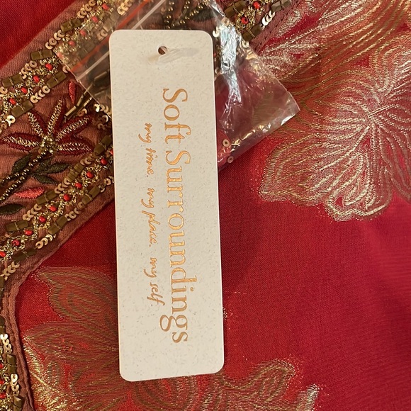 Soft Surroundings- NWT - gold and orange Bellflower Top - multi-floral - size 1X - Picture 9 of 11